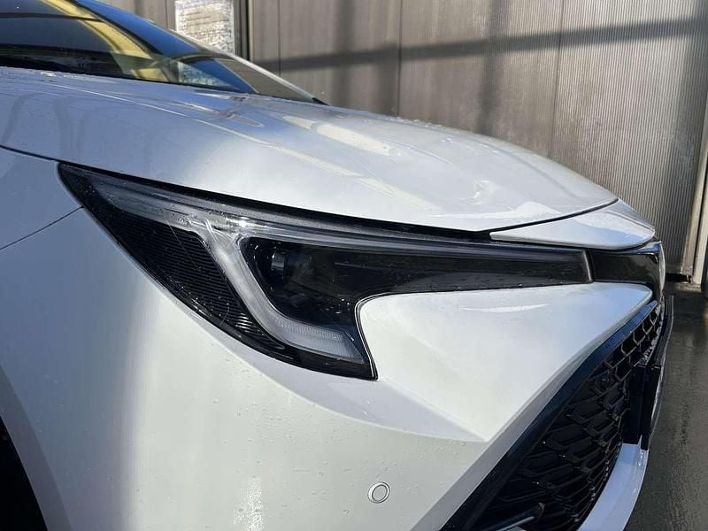 Gebraucht Toyota Corolla Active 98 PS (72 kW) 2024 Weiß Kombi