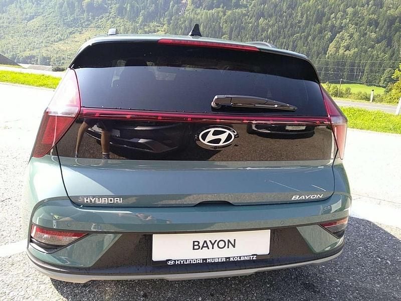 Neu Hyundai Bayon GO! 79 PS (58 kW) 2025 Grün SUV