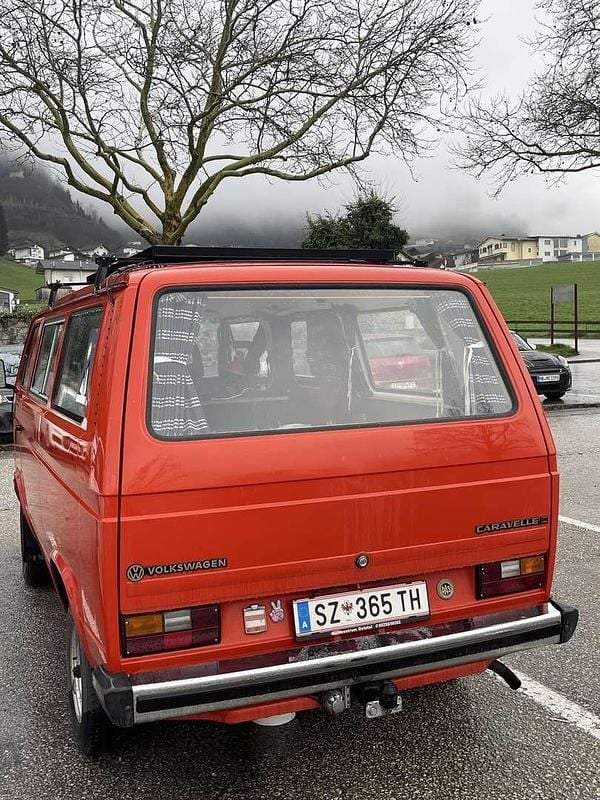 Gebraucht VW T3 111 PS (81 kW) 1986 Rot Van