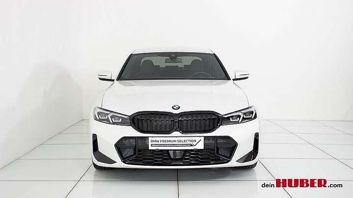 Gebraucht BMW 320 Efficient Dynamics 190 PS (139 kW) 2024 Mineralweiß Limousine