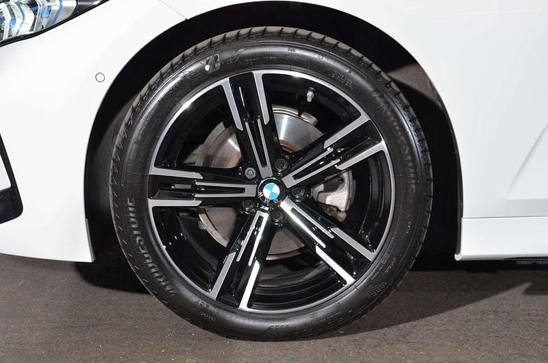 Gebraucht BMW 320 Efficient Dynamics 190 PS (139 kW) 2024 Weiß Kombi