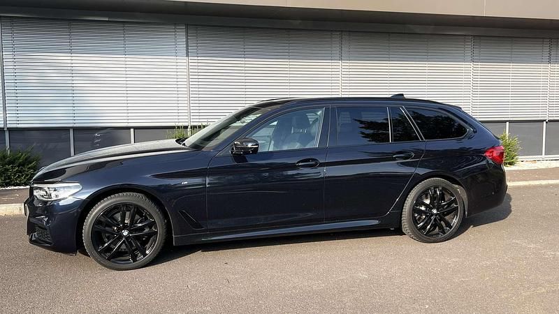 Gebraucht BMW 520 190 PS (139 kW) 2020 Schwarz Kombi