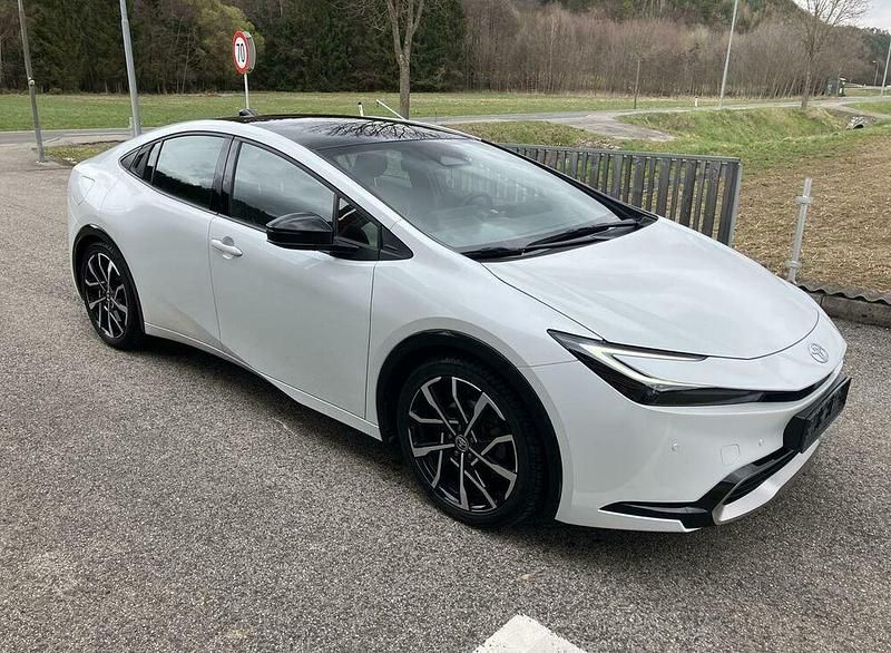 Toyota Prius Hybrid Gebrauchtnull