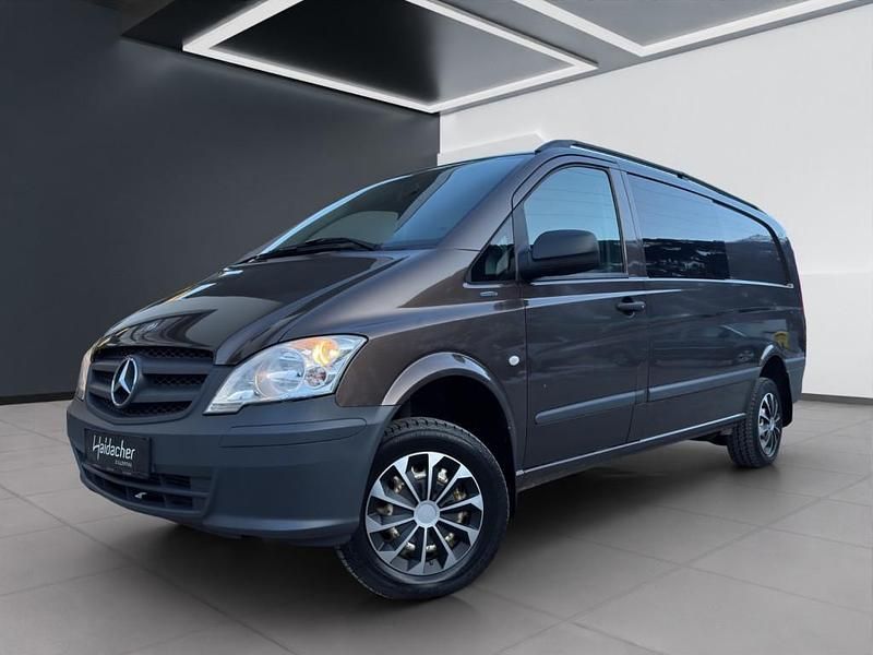 Gebraucht Mercedes Vito 136 PS (100 kW) 2013 Braun Van