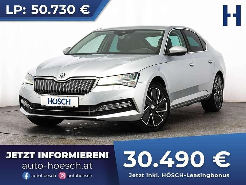 Silber Gebraucht 2024 Skoda Superb Style Kombi | € 31.990 (Fairer Preis) - Bild 1/4