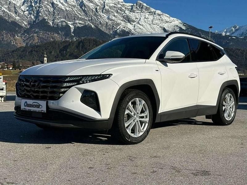 Gebraucht Hyundai Tucson 136 PS (100 kW) 2021 Weiß SUV