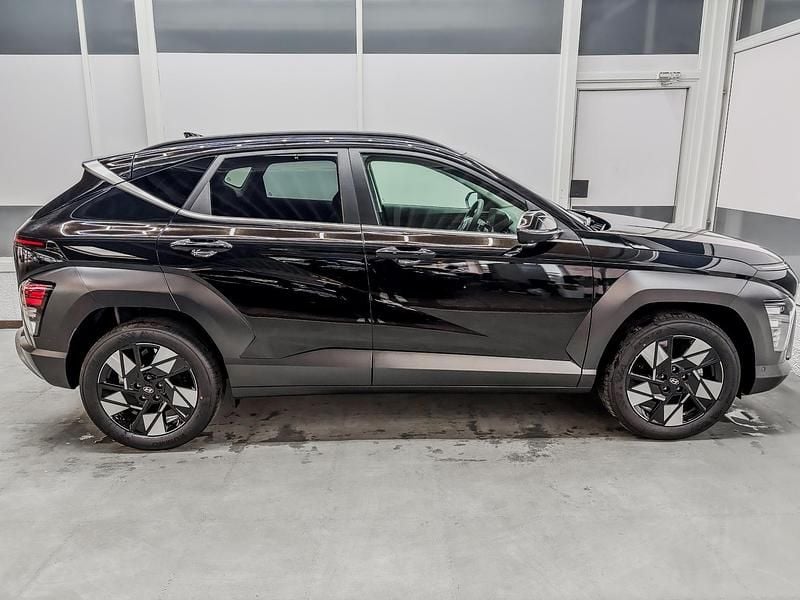 Neu Hyundai Kona 140 PS (102 kW) 2025 Schwarz SUV