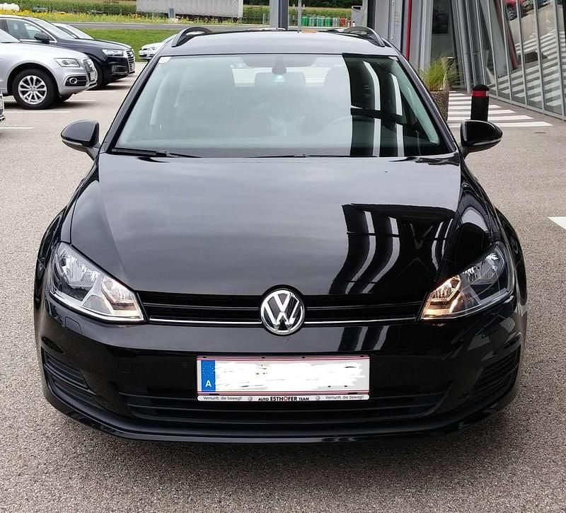 Gebraucht VW Golf VII Comfortline 105 PS (77 kW) 2013 Schwarz Kombi