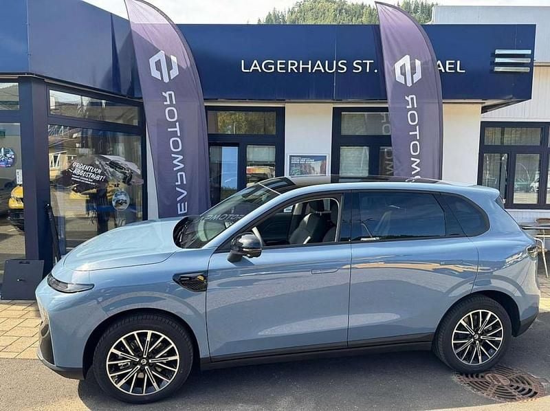 Neu Leapmotor B10 160 kW (218 PS) 2025 SUV