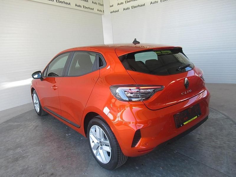 Gebraucht Renault Clio V Evolution 91 PS (66 kW) 2024 Orange Kleinwagen