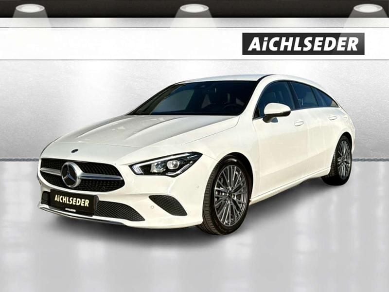 Weiß Gebraucht 2020 Mercedes CLA200 Shooting Brake Kombi | € 21.490 (Superpreis) - Bild 1/4