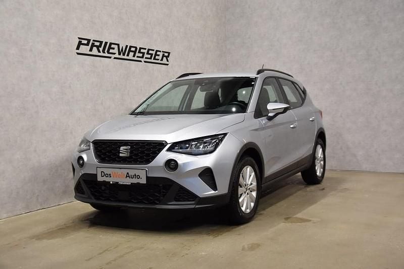 Silber normal Gebraucht 2024 Seat Arona Style SUV | € 22.740 (Fairer Preis) - Bild 1/4