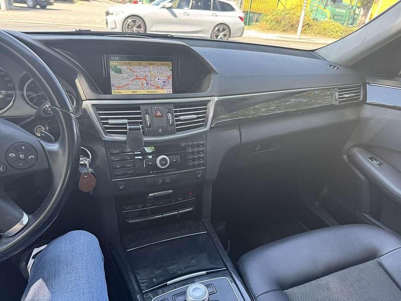 Gebraucht Mercedes E350 Avantgarde 231 PS (169 kW) 2010 Limousine