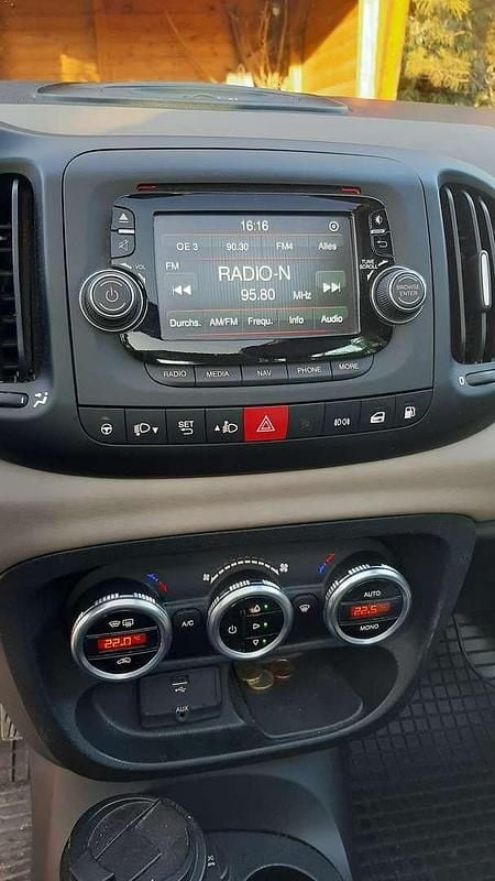 Gebraucht Fiat 500L Living 84 PS (61 kW) 2014 Grün Van / Kleinbus