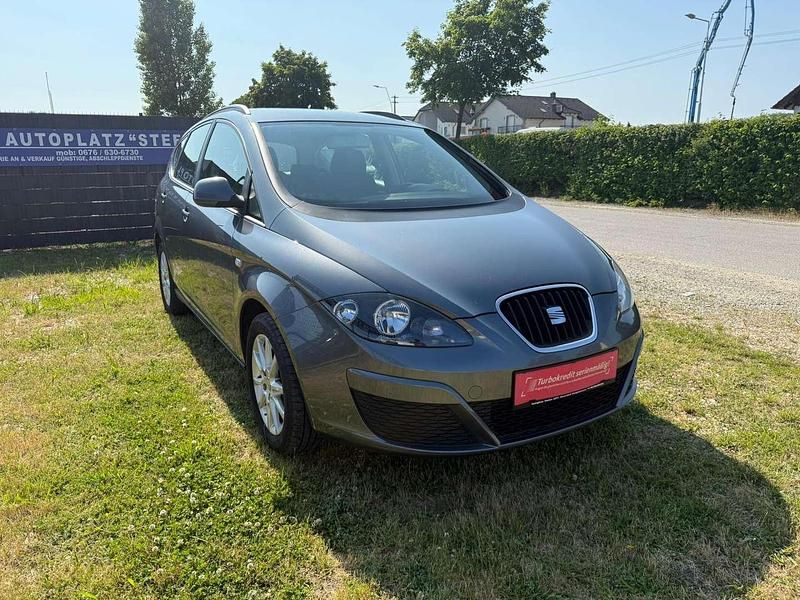 Gebraucht Seat Altea XL 105 PS (77 kW) 2014 Grau Van / Kleinbus