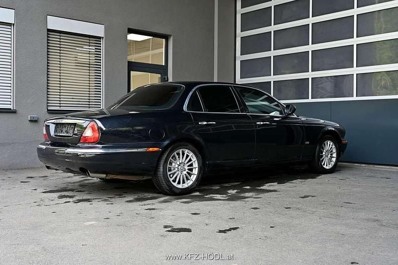 Gebraucht Jaguar XJ6 207 PS (152 kW) 2006 Schwarz Limousine