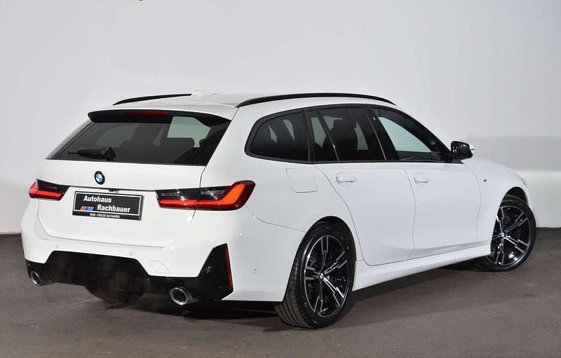 Gebraucht BMW 320 Efficient Dynamics 190 PS (139 kW) 2024 Weiß Kombi