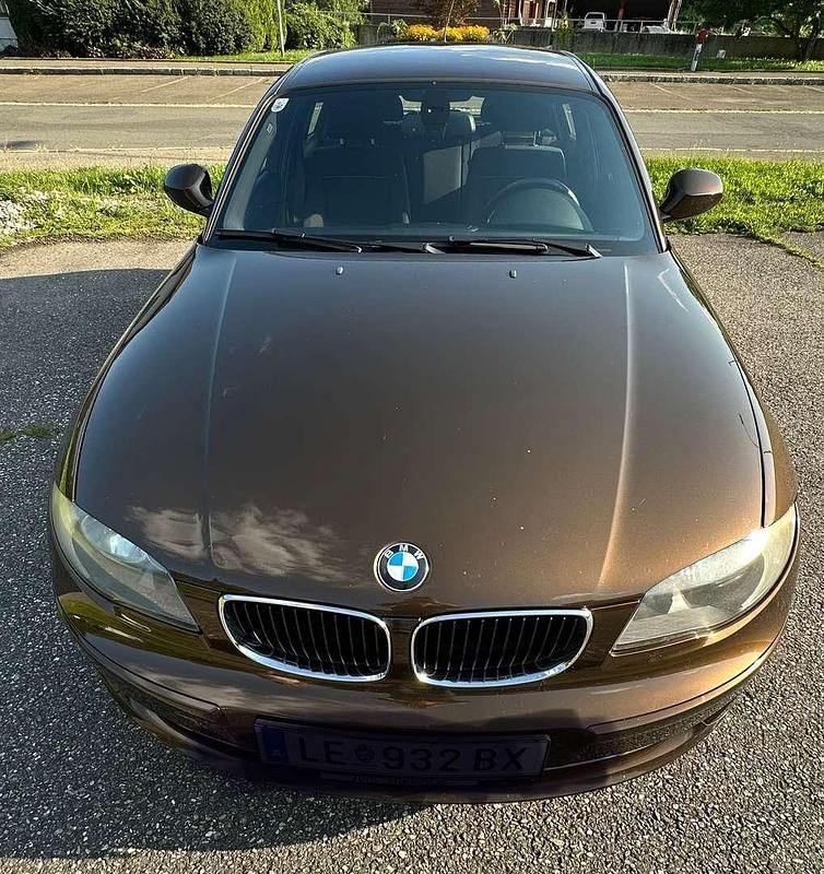 Braun Gebraucht 2010 BMW 116 Kleinwagen | € 6.300 (Fairer Preis) - Bild 1/4