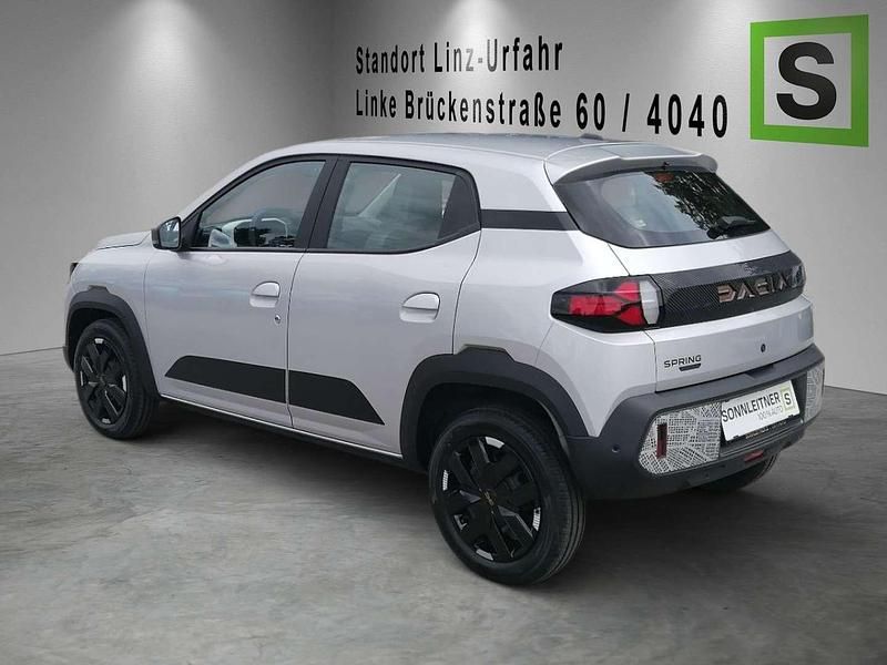 Gebraucht Dacia Spring Extreme 47 kW (65 PS) 2025 Silber Kleinwagen