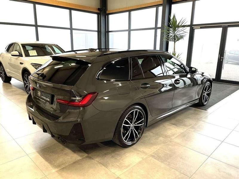 Gebraucht BMW 320 M Sport 190 PS (139 kW) 2023 Grau Kombi