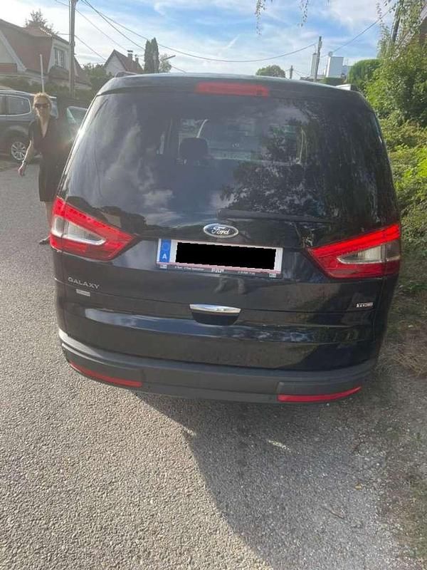 Gebraucht Ford Galaxy Ghia 150 PS (110 kW) 2010 Schwarz Van / Kleinbus