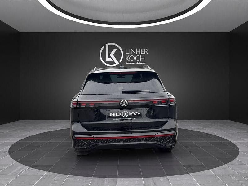 Neu VW Tiguan Sport 193 PS (141 kW) 2025 Schwarz SUV