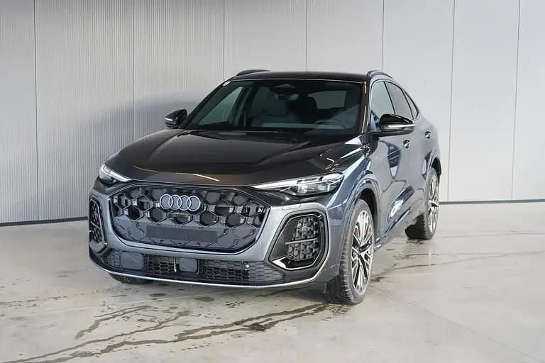 Gebraucht Audi Q5 Sportback Ambiente 367 PS (269 kW) 2025 Mittelgrau  metallicperleffekt SUV