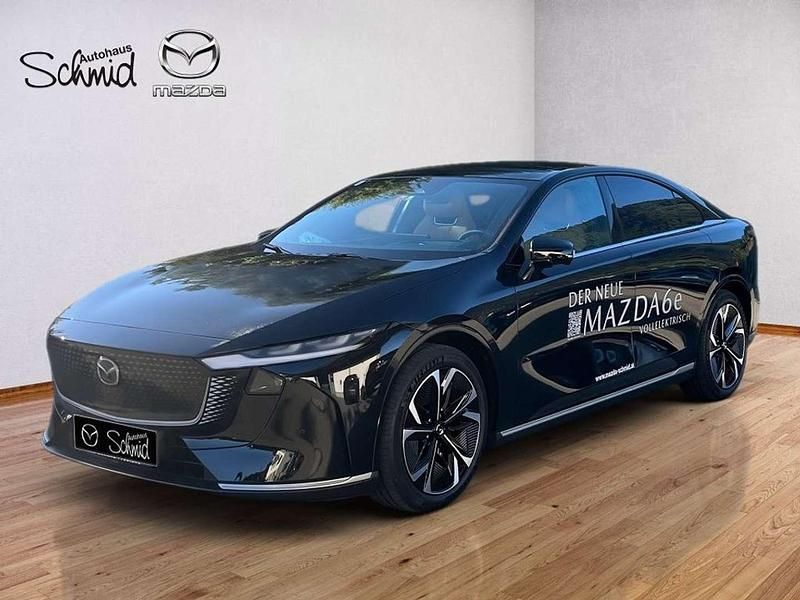 Neu Mazda 6e Takumi-Line 180 kW (245 PS) 2025 Schwarz Limousine