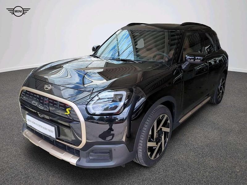 Schwarz Gebraucht 2024 Mini Cooper S Countryman Favoured SUV | € 45.120 (Fairer Preis) - Bild 1/4