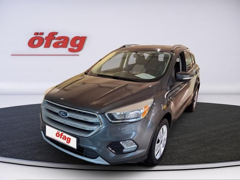 Gebraucht Ford Kuga Trend 120 PS (88 kW) 2017 Grau SUV