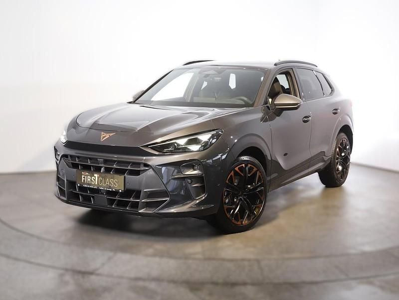 Neu Cupra Terramar 150 PS (110 kW) 2026 Dunkelgrau  metallic SUV