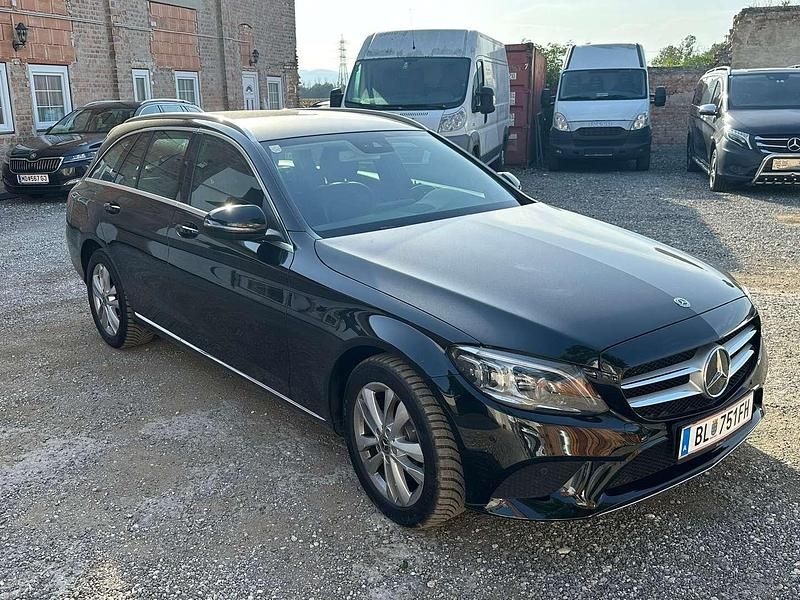 Schwarz Gebraucht 2019 Mercedes C220 Kombi | € 26.990 (Fairer Preis) - Bild 1/4