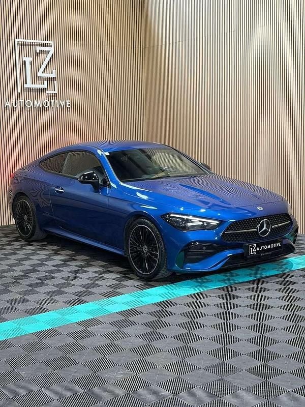 Gebraucht Mercedes CLE220 AMG line 197 PS (144 kW) 2024 Blau Coupé