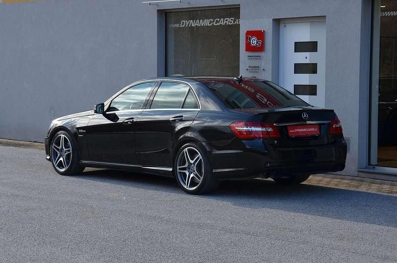 Gebraucht Mercedes E63 AMG AMG 525 PS (386 kW) 2010 Schwarz Limousine