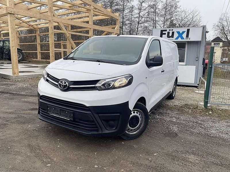 Gebraucht Toyota Proace 122 PS (89 kW) 2020 Weiß Van / Kleinbus