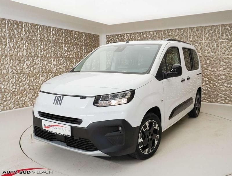 Neu Fiat Doblò 131 PS (96 kW) 2025 Weiß Van / Kleinbus