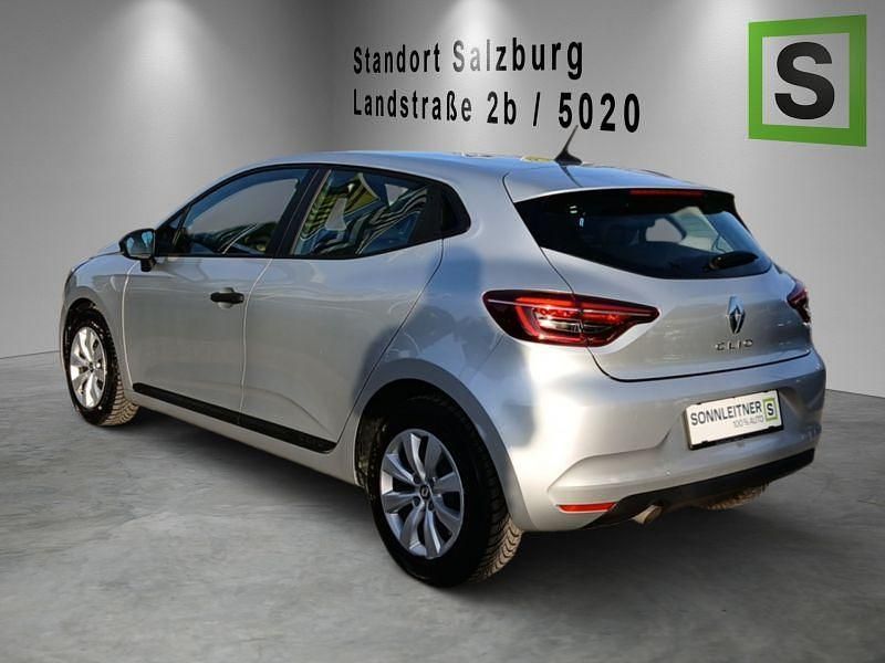 Gebraucht Renault Clio V SE 67 PS (49 kW) 2023 Silber Kleinwagen