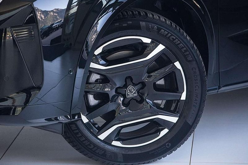 Gebraucht Peugeot e-3008 GT 157 kW (214 PS) 2024 Schwarz SUV