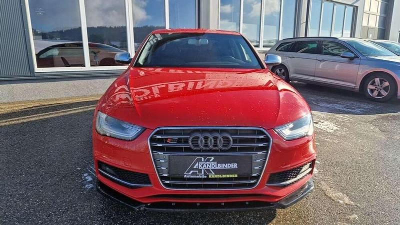 Gebraucht Audi S4 333 PS (244 kW) 2012 Rot Limousine