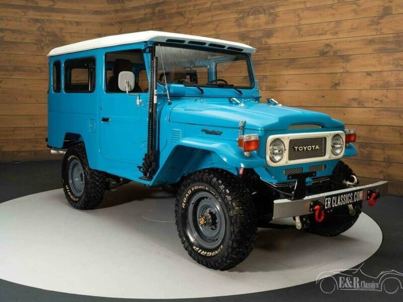 Gebraucht Toyota Land Cruiser 105 PS (77 kW) 1982 Blau SUV