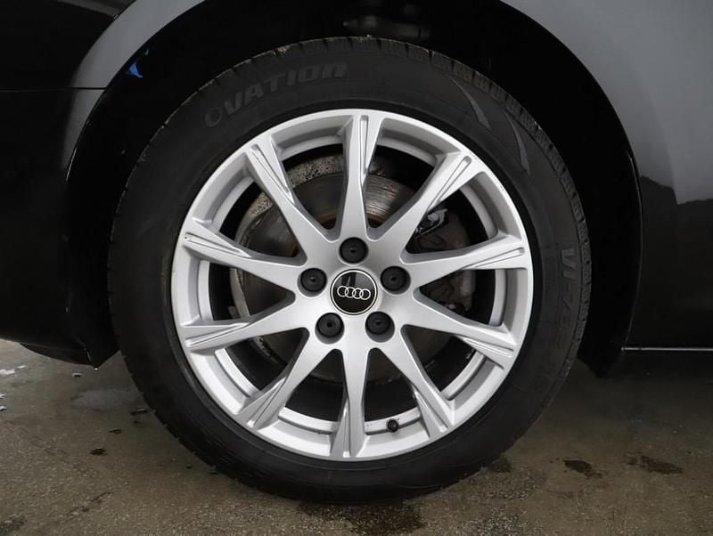 Gebraucht Audi A4 150 PS (110 kW) 2022 Schwarz  metallic Kombi