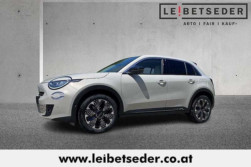 Gebraucht Fiat 600E La Prima 114 kW (156 PS) 2025 Beige SUV