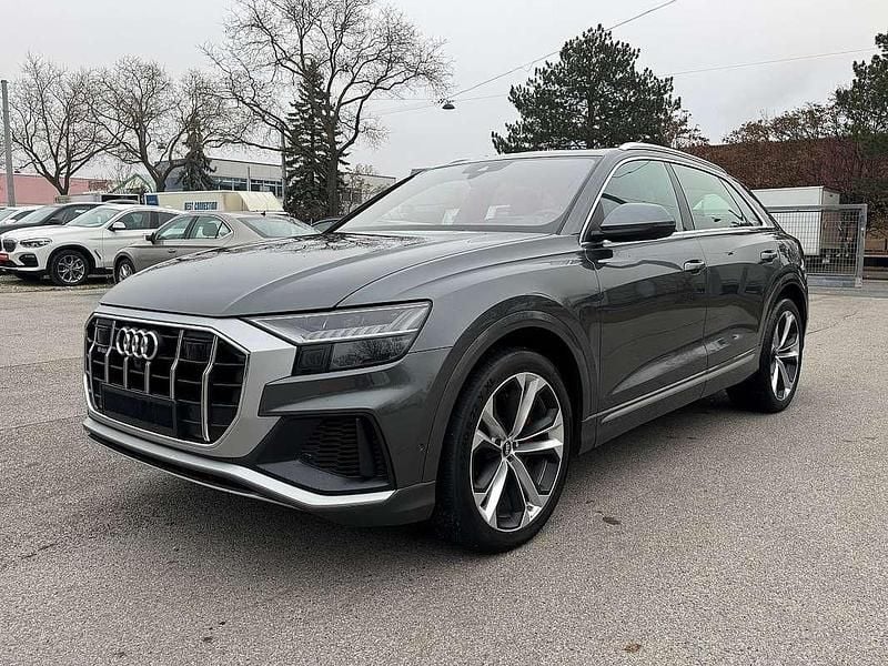 Grau Gebraucht 2019 Audi SQ8 SUV | € 64.990 (Fairer Preis) - Bild 1/4