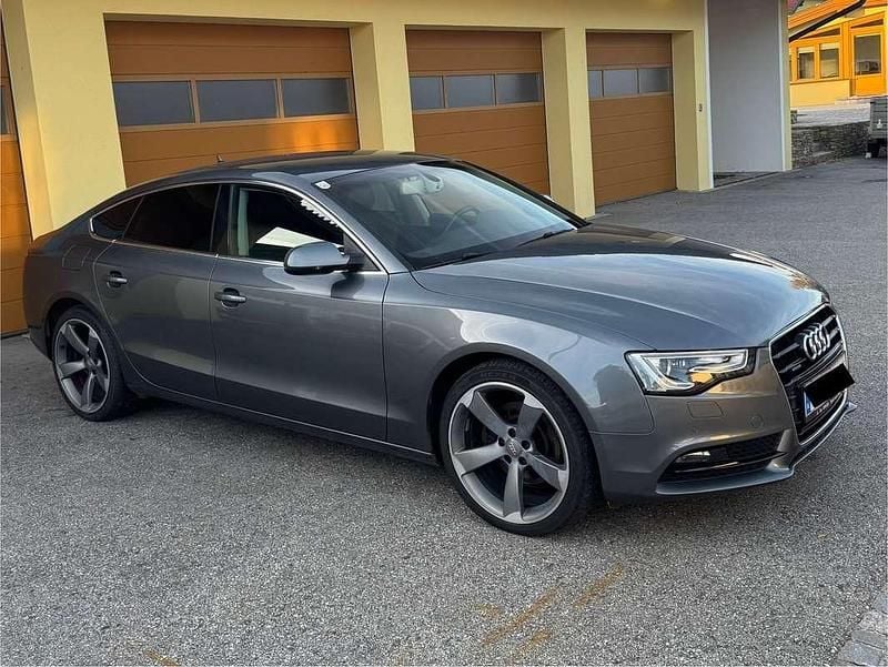 Gebraucht Audi A5 Sportback Sport 177 PS (130 kW) 2013 Grau Kleinwagen