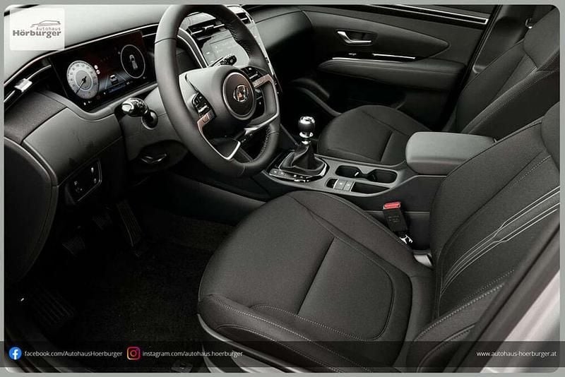 Gebraucht Hyundai Tucson 116 PS (85 kW) 2023 Silber SUV