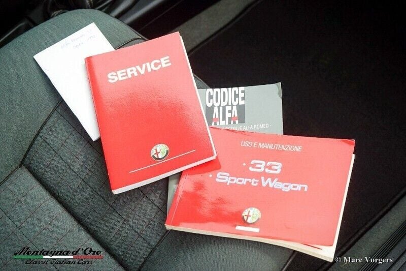 Gebraucht Alfa Romeo 33 Lusso 90 PS (66 kW) 1993 Silber Limousine