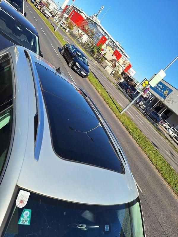 Gebraucht VW Tiguan Sportline 140 PS (102 kW) 2012 SUV