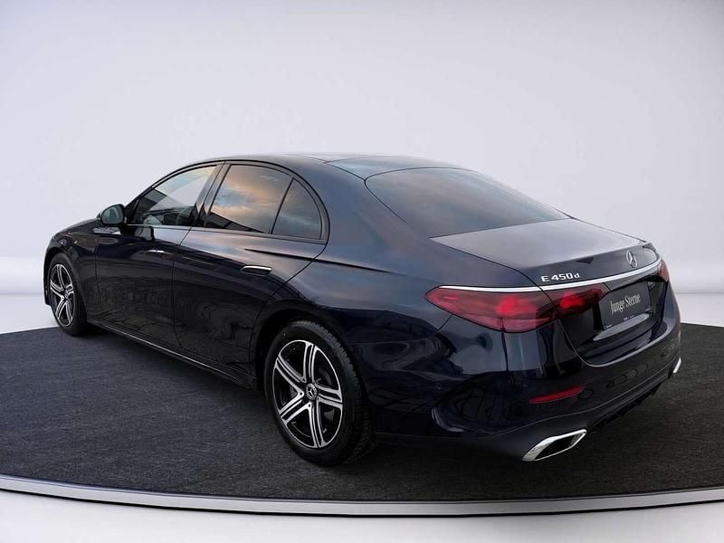 Gebraucht Mercedes E450 367 PS (269 kW) 2025 Blau Limousine