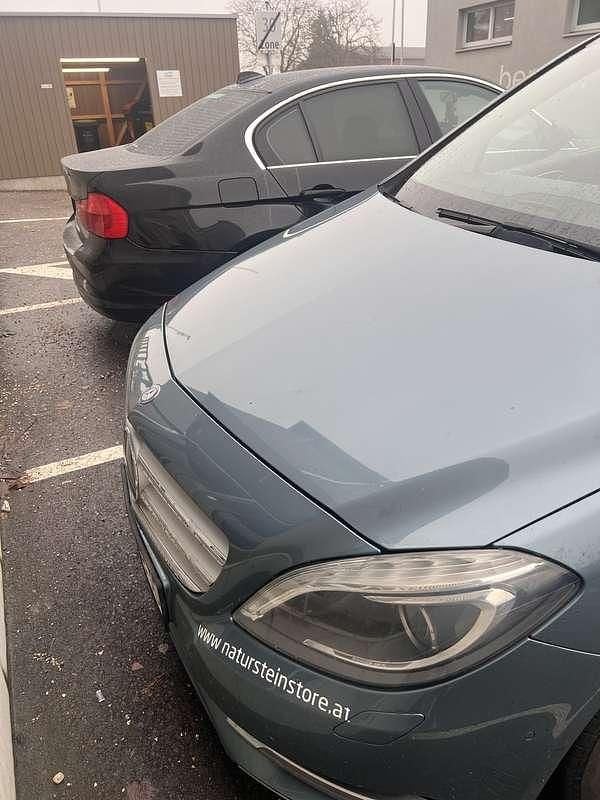 Gebraucht Mercedes B180 109 PS (80 kW) 2014 Van / Kleinbus