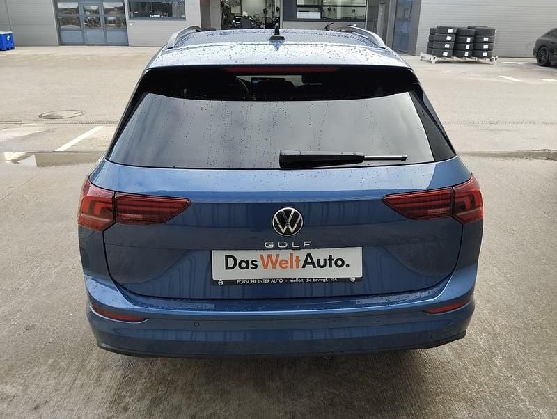Neu VW Golf VIII Business 115 PS (84 kW) 2026 Mittelblau  normal Kombi